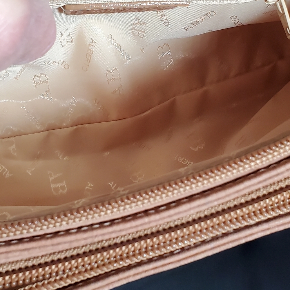 Alberto Leather Bag - Picture 7 of 12